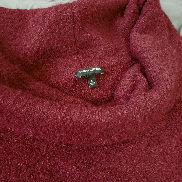 Banana Republic sweater - Picture 2 of 2